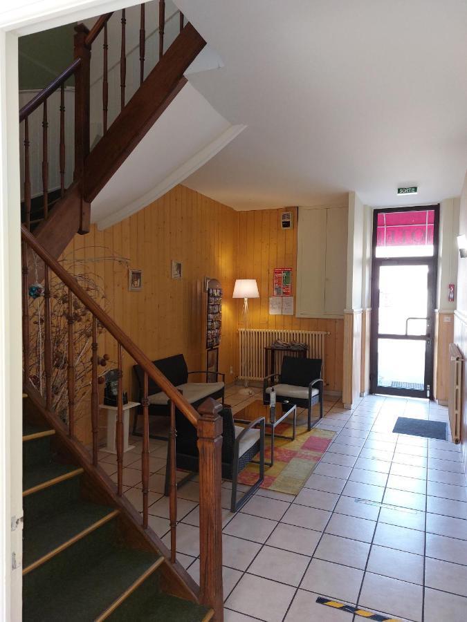 Hotel De France Objat Εξωτερικό φωτογραφία