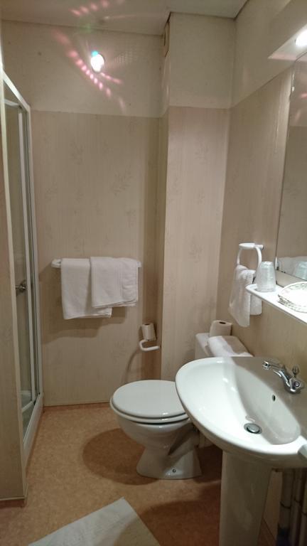 Hotel De France Objat Εξωτερικό φωτογραφία